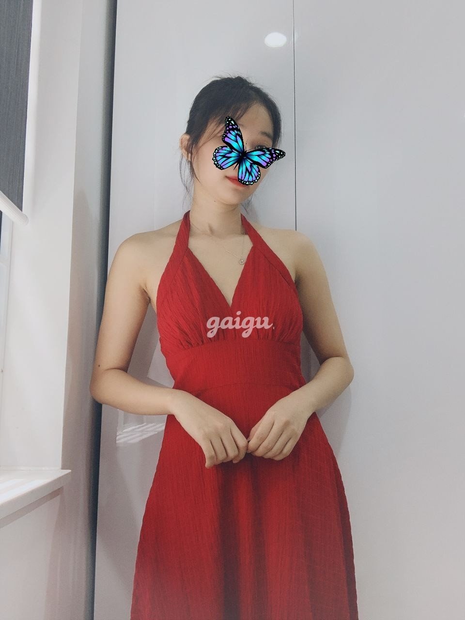 Tuyết Trinh làm kín – hình ảnh chân thật
